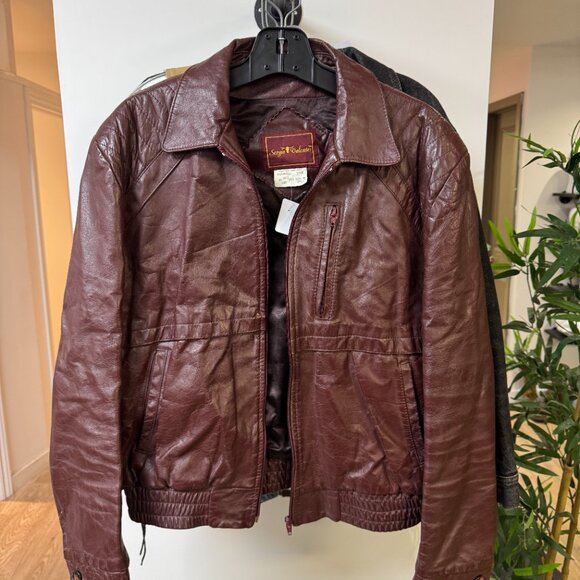 leather jacket - Picture 1 of 3